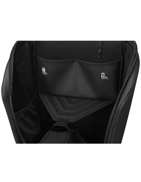 Rucsac Lenovo Legion 16 Armored GB900 pentru laptop de gaming de 16 inch fabricat din poliester, cu invelis exterior din poliure