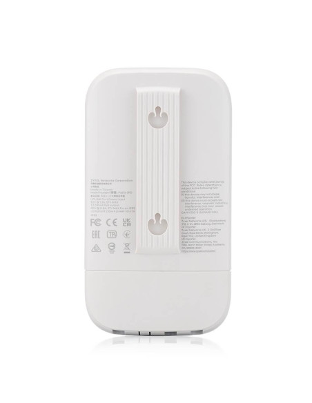 Access point & Range Ext. Zyxel PoE12-3PD, 4 x 1Gb port PoE extender. 45W PoE budget, IP55 rated (outdoor)